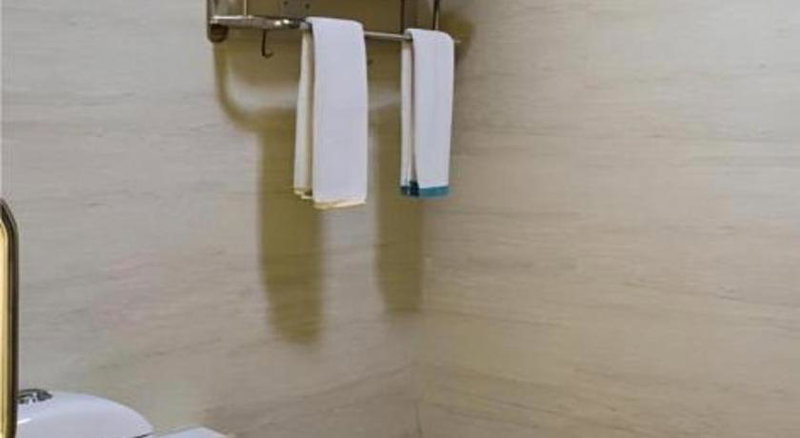 Jtour Inn Wuhan Hankou Railway East Plaza, Wuhan, China