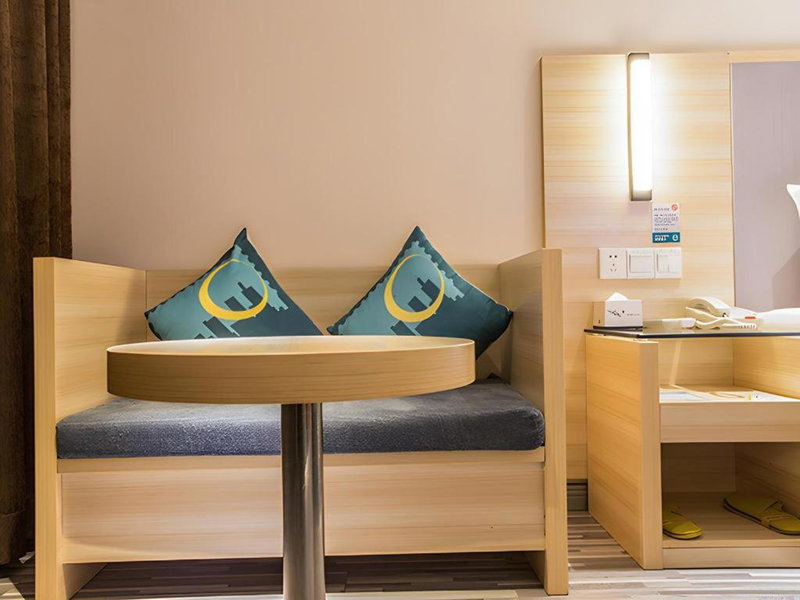 City Comfort Inn Nanning Mingxiu East Road Shishan Park Metro Station, Nanning, China