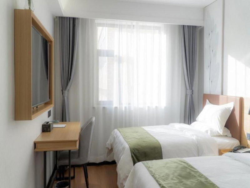 GreenTree Inn Express Datong High-Speed Railway Station Old City Wall, Datong, China