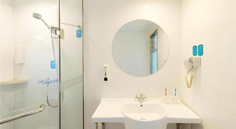 Hanting Hotel Changsha Middle Fu Rong Road, Changsha, China