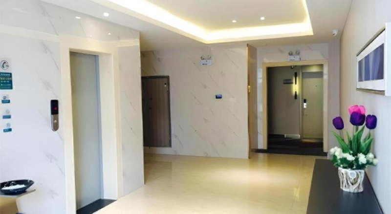 City Comfort Inn Yichang East Station Rose Garden Global Harbor, Yichang, China