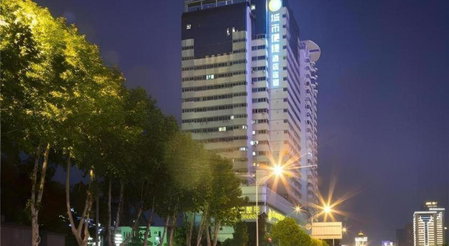 City Comfort Inn Wuhan Dream Times Baotong Temple Metro Station, Wuhan, China