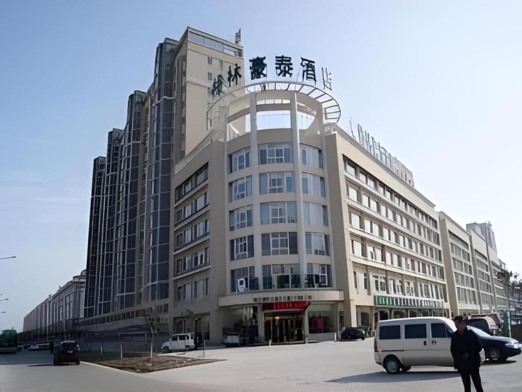 Green Tree Inn Suqian Shuyang County Yingbin Avenue North Taizhou Road, China