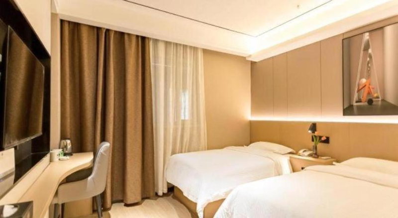 Green Tree Inn Suqian Shuyang County Yingbin Avenue North Taizhou Road, Suqian, China