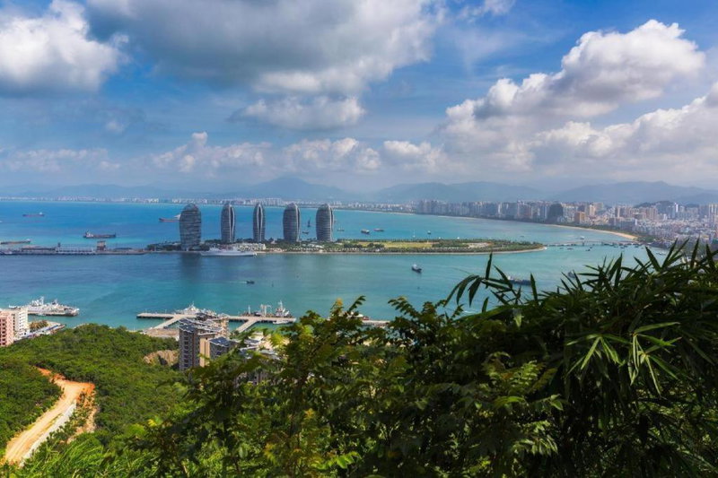 Rock Platinum Sea View Hotel, Sanya, China