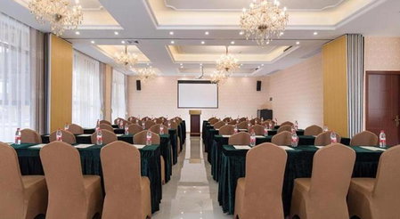 Vienna Hotel Guangxi Yulin Rong County Guinan Road, Yung-hsien, China