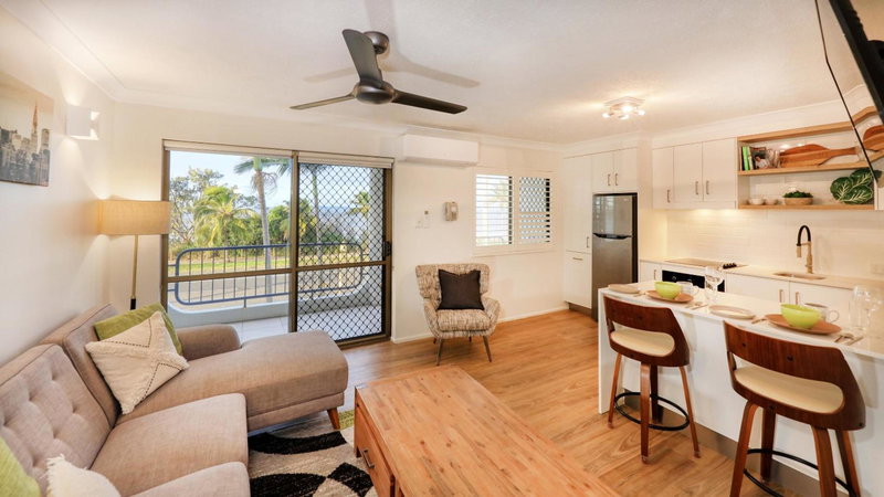 L'Amor Holiday Apartments, Yeppoon, Australia