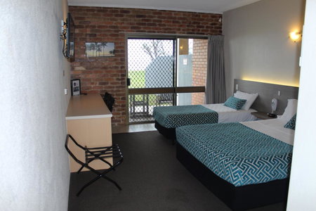 Sarina Beach Motel, Sarina, Australia