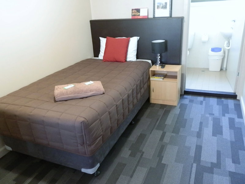 Narrabri Motel and Caravan Park, Narrabri, Australia