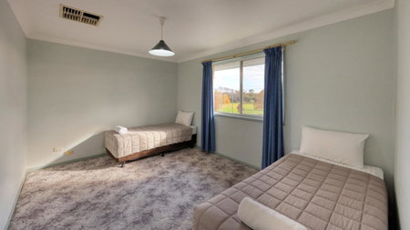 Cowra Motor Inn, Cowra, Australia
