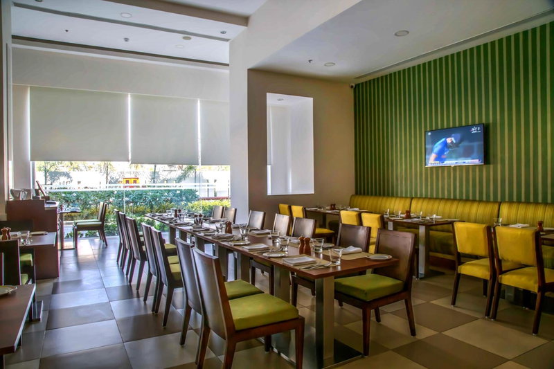 Kalyan Grand - a business hotel, Vandalūr, India