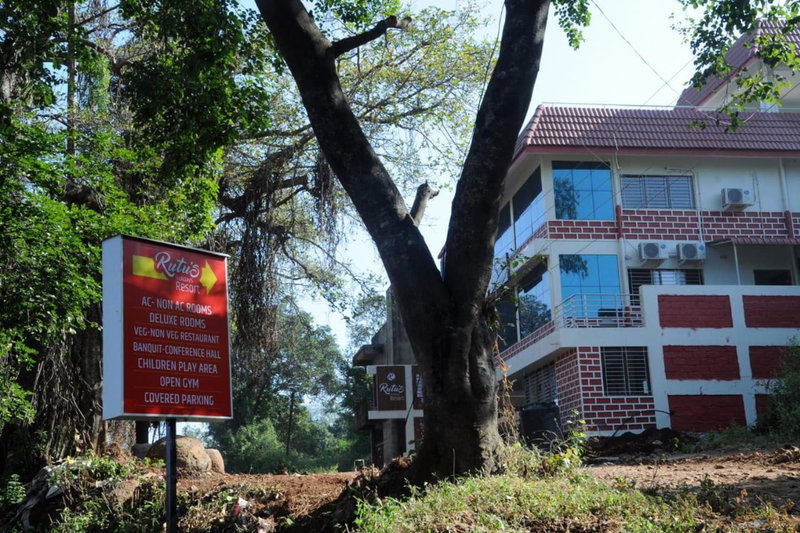 Rutu's Holidays Resort Panhala, Panhāla, India