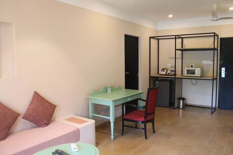 Jasminn Hotel - AM Hotel Kollection, Betalbatim, India