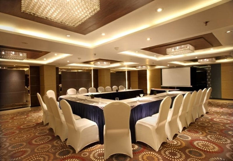 Fortune Select SG Highway, Ahmedabad - Member ITC Hotels' Group, Ahmedabad, India
