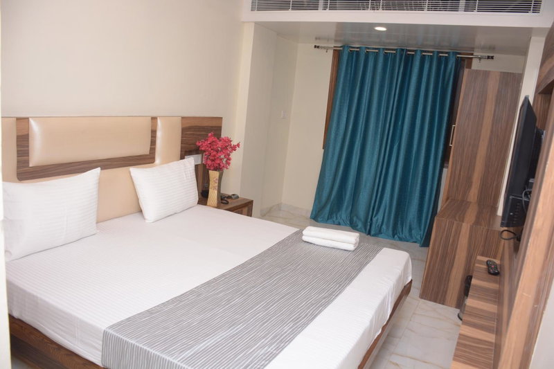 Hotel Golden Oasis - 5 Minute Walk from New Delhi Railway Station, New Delhi, India