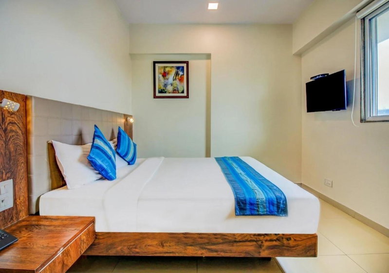 J Hotel and Banquets, Mumbai, India