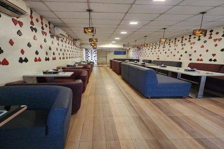 Hotel Mandakini Royale, Kānpur, India