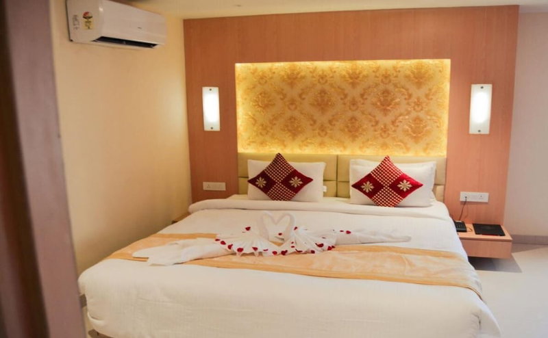 The Red Velvet Hotel, Danapur, India