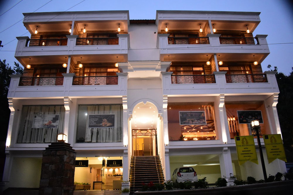 Aaroham The Watergate Hotel, Индия