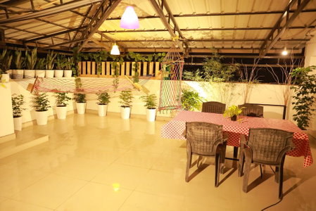 The WAVES by the Beach Inn, Kochi, India