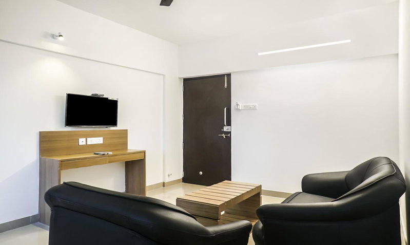 Treebo Luxe Suite, Shivaji Nagar, Pune, India