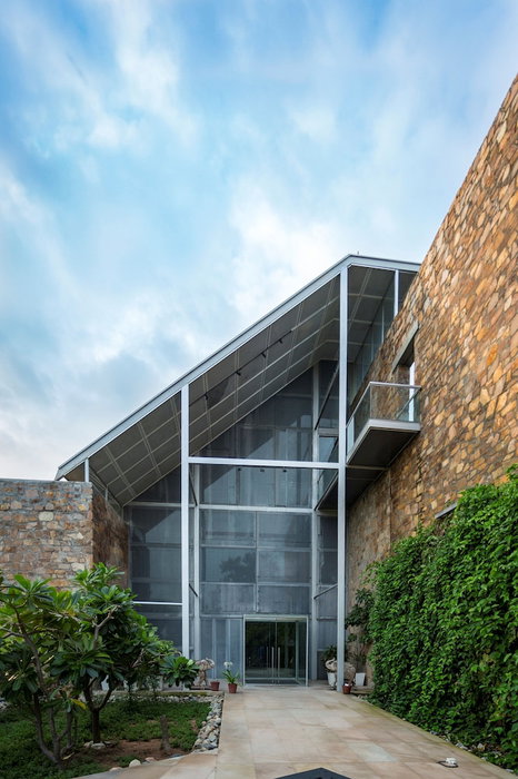 Mana Hotel, Desuri, India