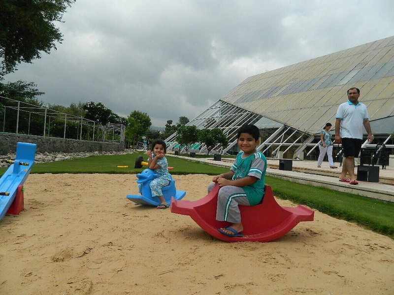 Mana Hotel, Desuri, India