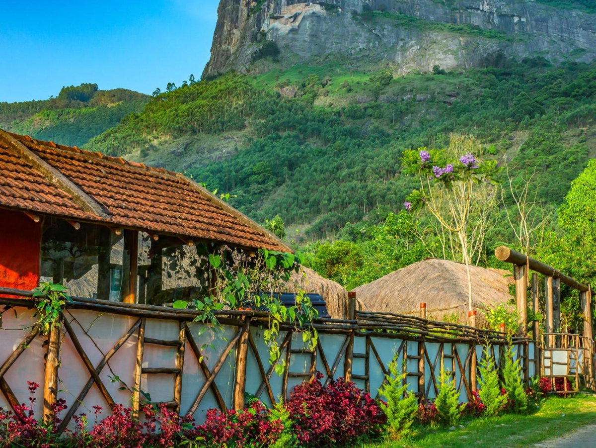 Deshadan Eco Valley Resort - An Eco friendly Mud House, India