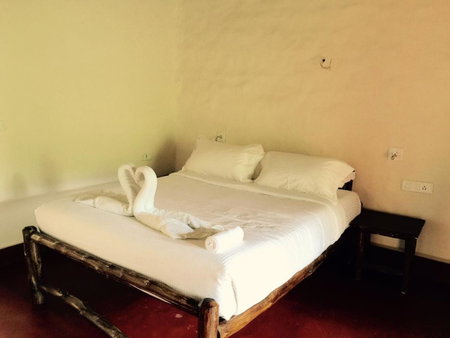 Deshadan Eco Valley Resort - An Eco friendly Mud House, Kanthalloor, India