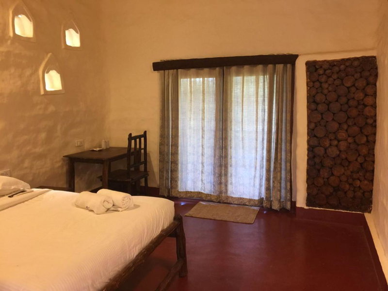 Deshadan Eco Valley Resort - An Eco friendly Mud House, Kanthalloor, India