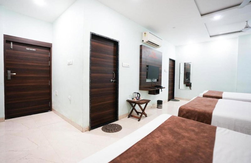 Hotel Dosa plaza, Udaipur, India