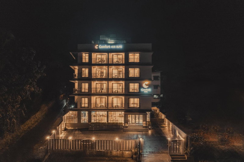 Comfort Inn Elite, Jua, India