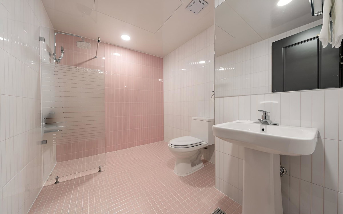 Siheung Hotel Elysium, South Korea