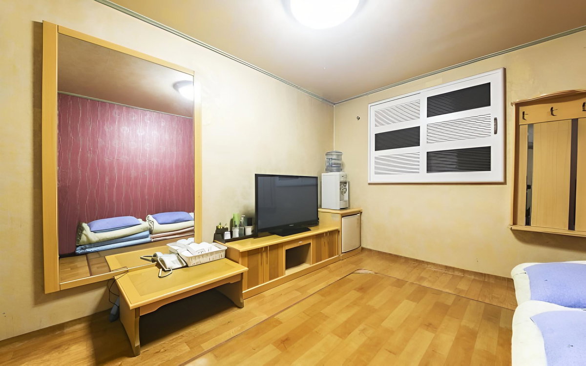 Hotel · Seongnam New Time, Seongnam
