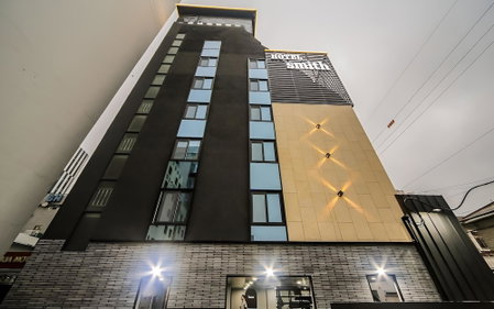 Busan Daeyeondong Hotel Smith, Busan, South Korea