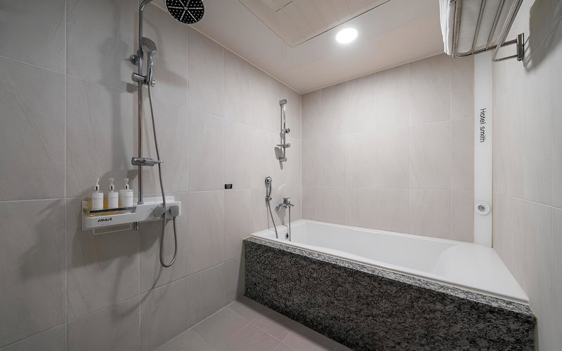 Busan Daeyeondong Hotel Smith, Busan, South Korea