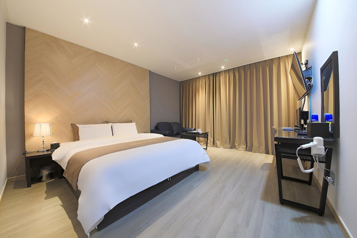 Dobong The Day Hotel, South Korea
