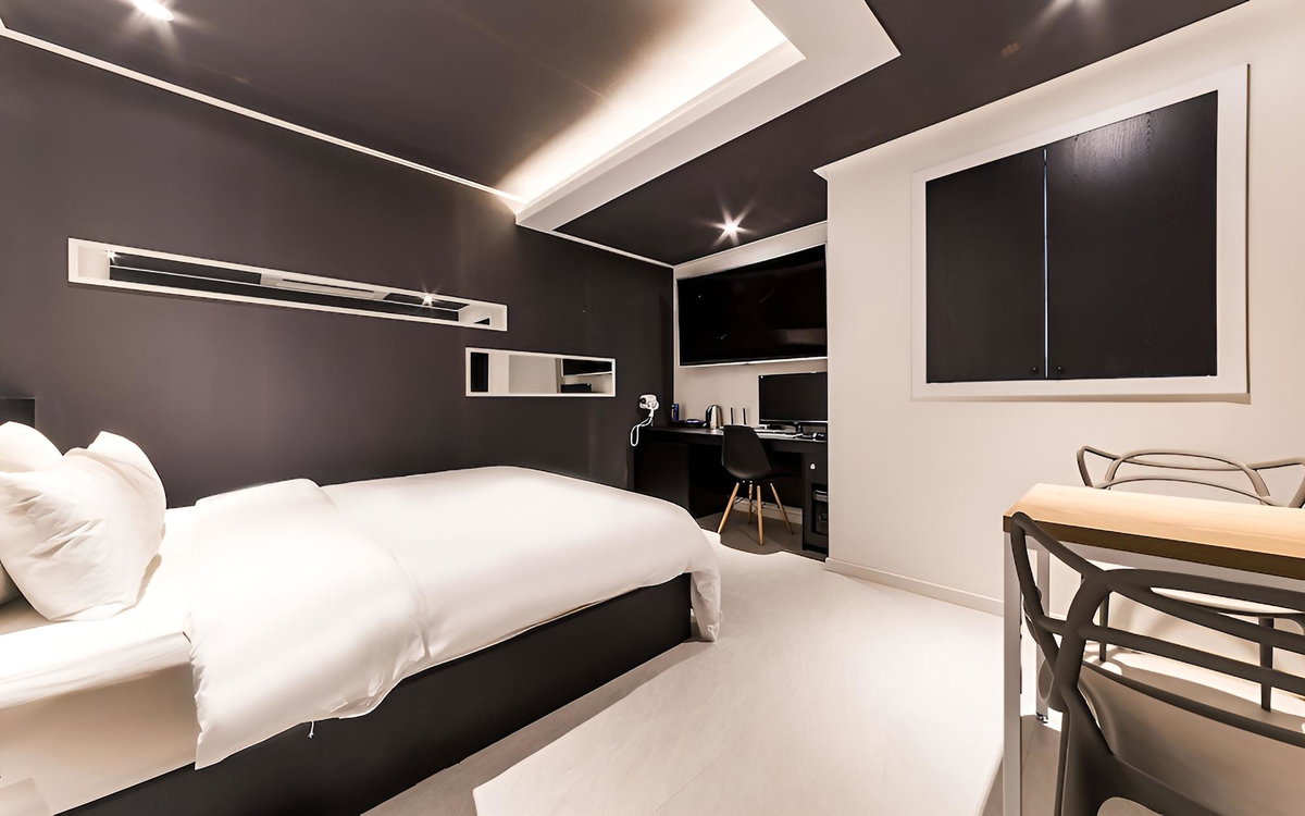 Suwon Hotel Jun, South Korea