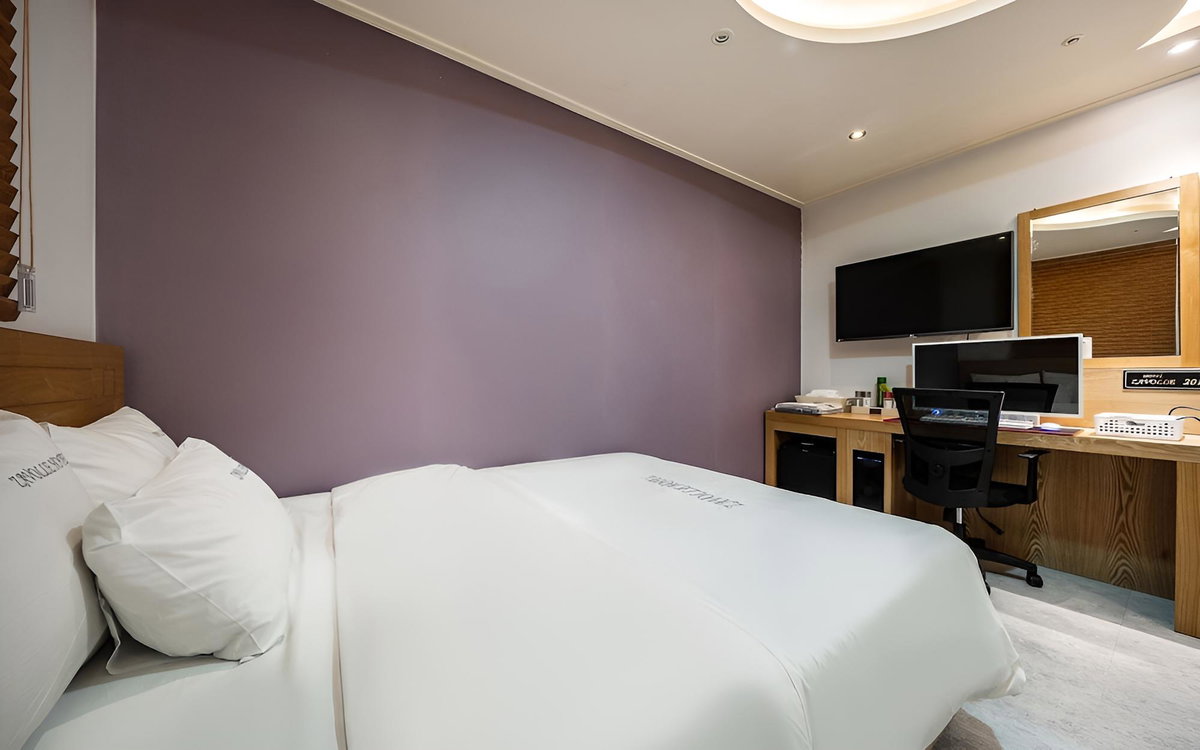 Hotel · Suwon Station Zavolle, Suwon