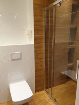 Maly apartament w zieleni blisko jeziora, Środa Wielkopolska, Poland