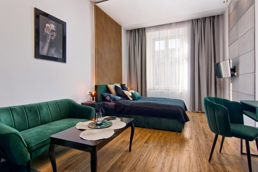 Apartament czarny z jacuzzi, Kraków, Poland