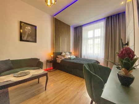 Apartament czarny z jacuzzi, Kraków, Poland
