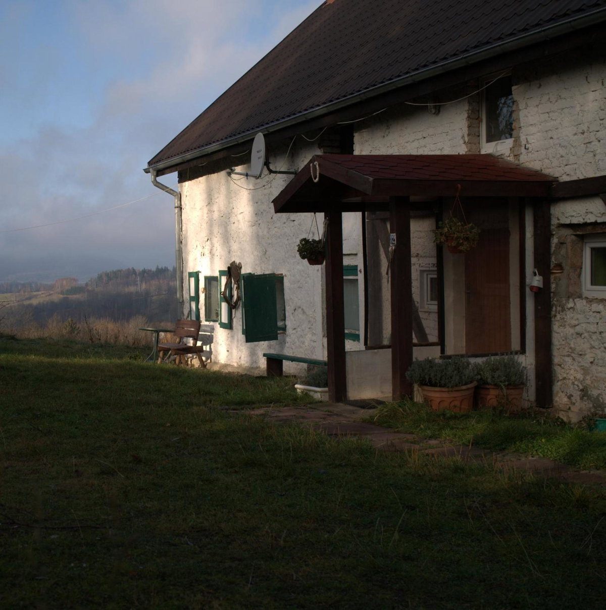 Dziki domek, Poland