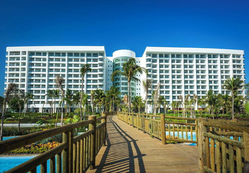 Grand Ocean Breeze Acapulco, Mexico