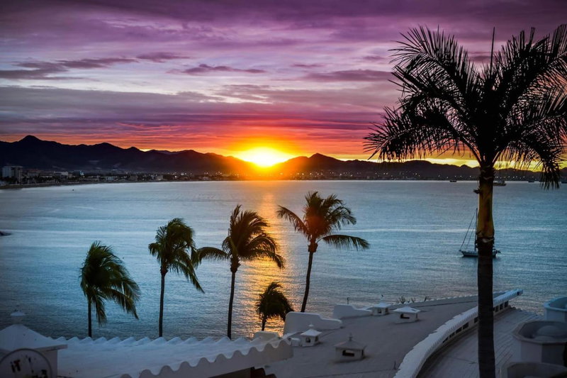 Playasol Las Hadas, Manzanillo, Mexico