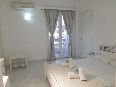 Syros Holidays, Vari, Greece