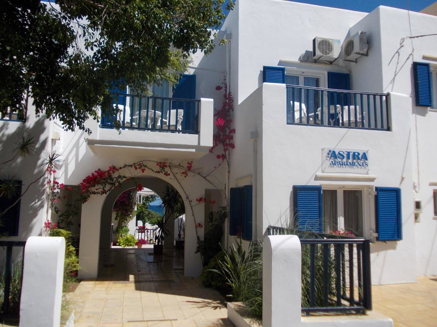 Astra Hotel Apartments, Kato Daratso, Greece