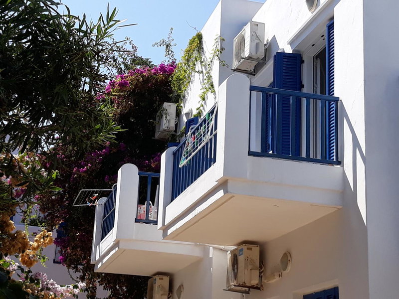 Astra Hotel Apartments, Kato Daratso, Greece