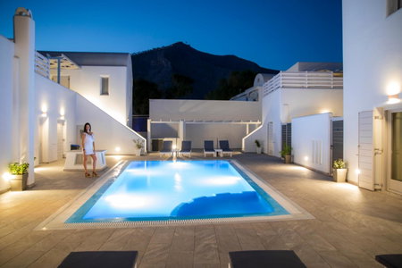 Petra Aqua Villa, Perissa, Greece