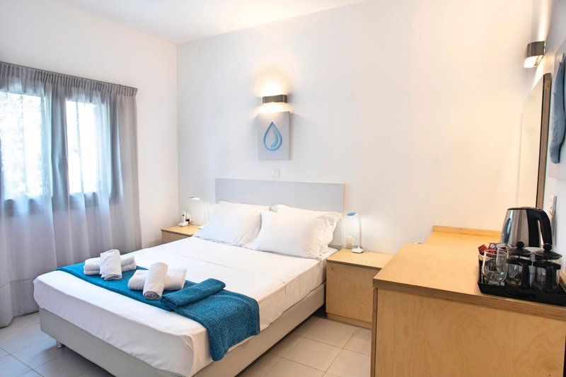 Elounda Garden Suites Heated Pool, Elounda, Greece